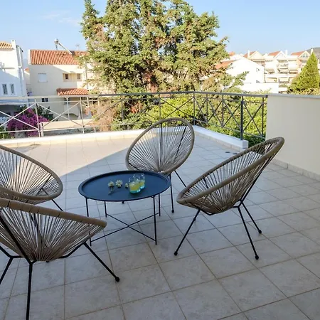 Amazing View Family Penthouse Apartment Nafplio